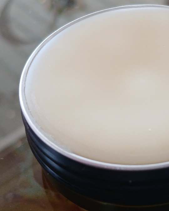 Bee's Gift Pure Moisture Balm