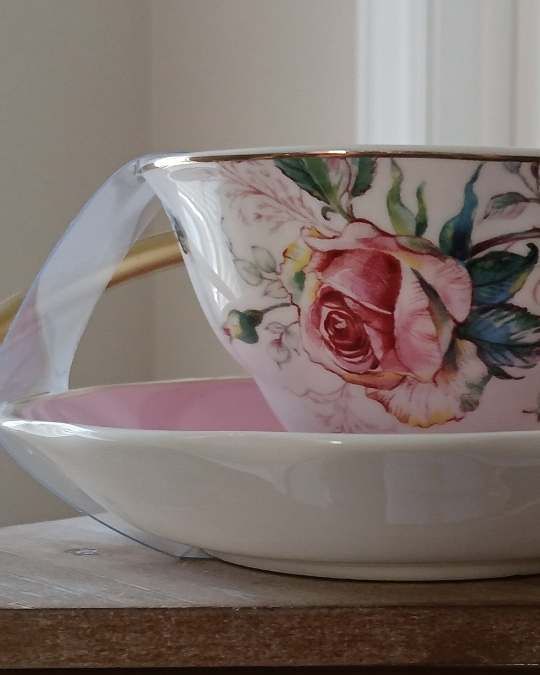 Teacup and Saucer Set