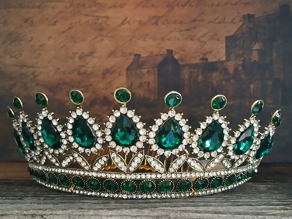 Emerald Eleanor Tiara