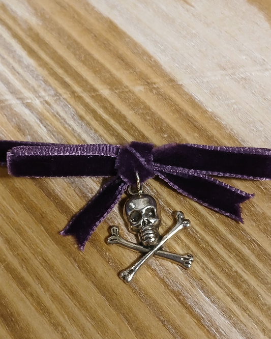 Velvet Choker Crossbones Charm Bow Style