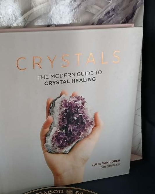 Crystals: The Modern Guide to Crystal Healing by Yulia Van Doren