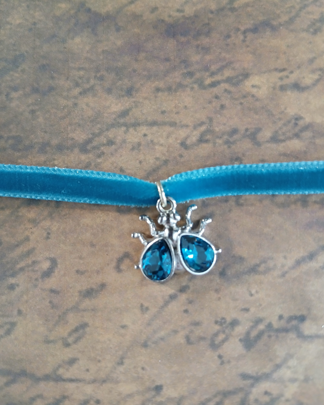 Simple Velvet Charm Choker